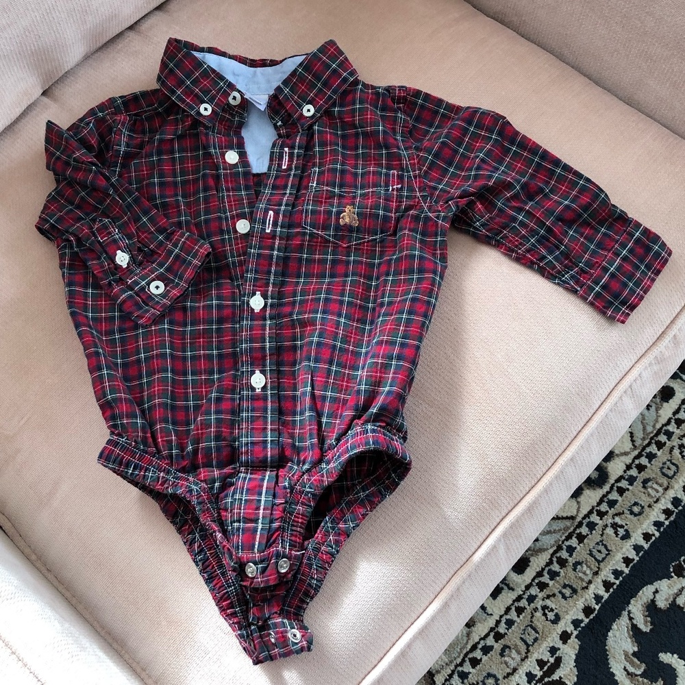 GAP baby onesie, size: 12-18 month